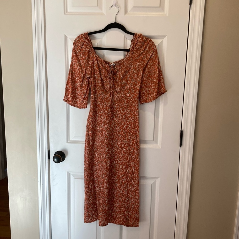 Women’s dress by sincerely Jules. Size small orange pattern color